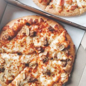 Mushrooms Pizza